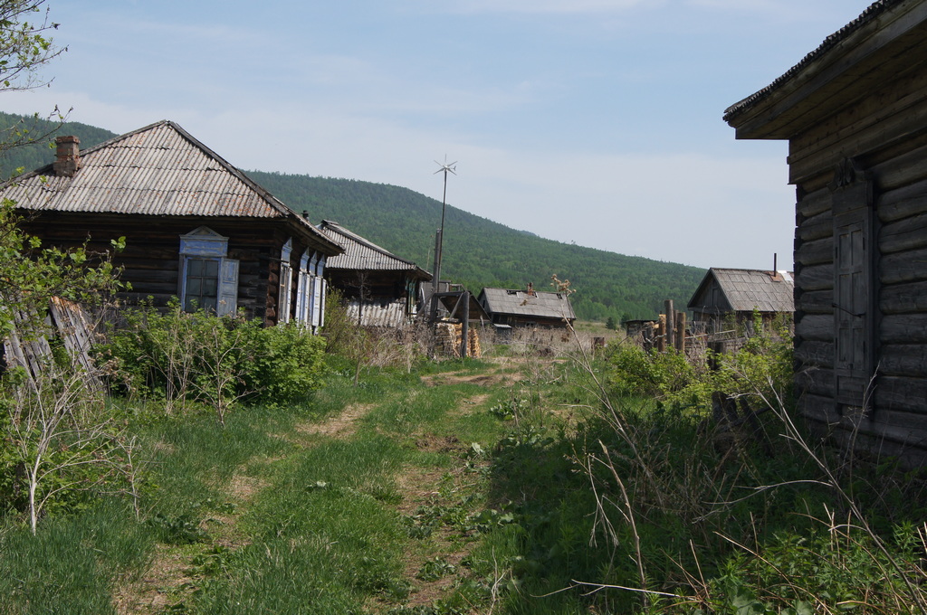 Авито усть. Село Омолой Усть-Кутский район. Орлинга Усть-Кутский район. Деревня Орлинга. Деревня Омолой Усть Кутский район.